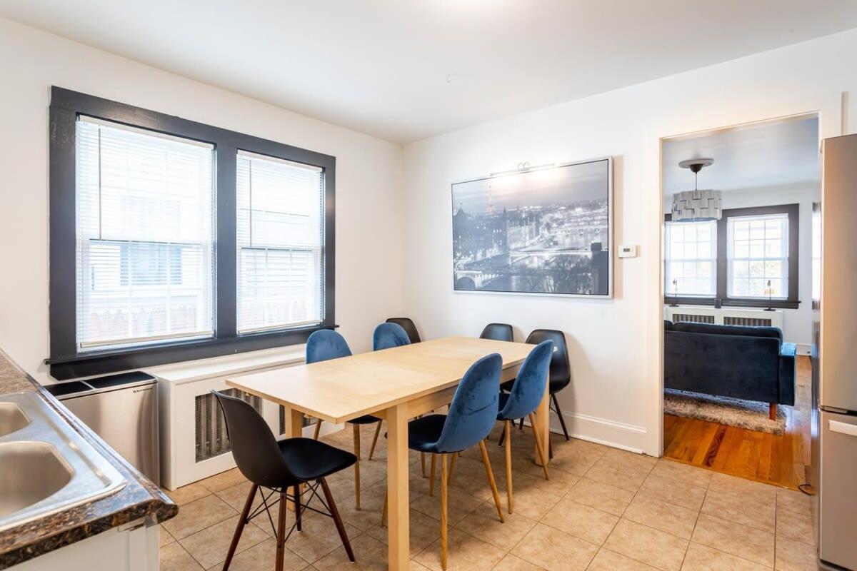 The Blue Sapphire 2Br 2 King Beds & Ample Backyard Διαμέρισμα Μπρίτζπορτ Εξωτερικό φωτογραφία