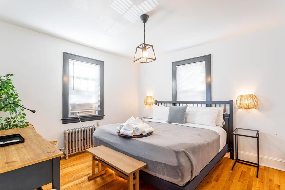 The Blue Sapphire 2Br 2 King Beds & Ample Backyard Διαμέρισμα Μπρίτζπορτ Εξωτερικό φωτογραφία